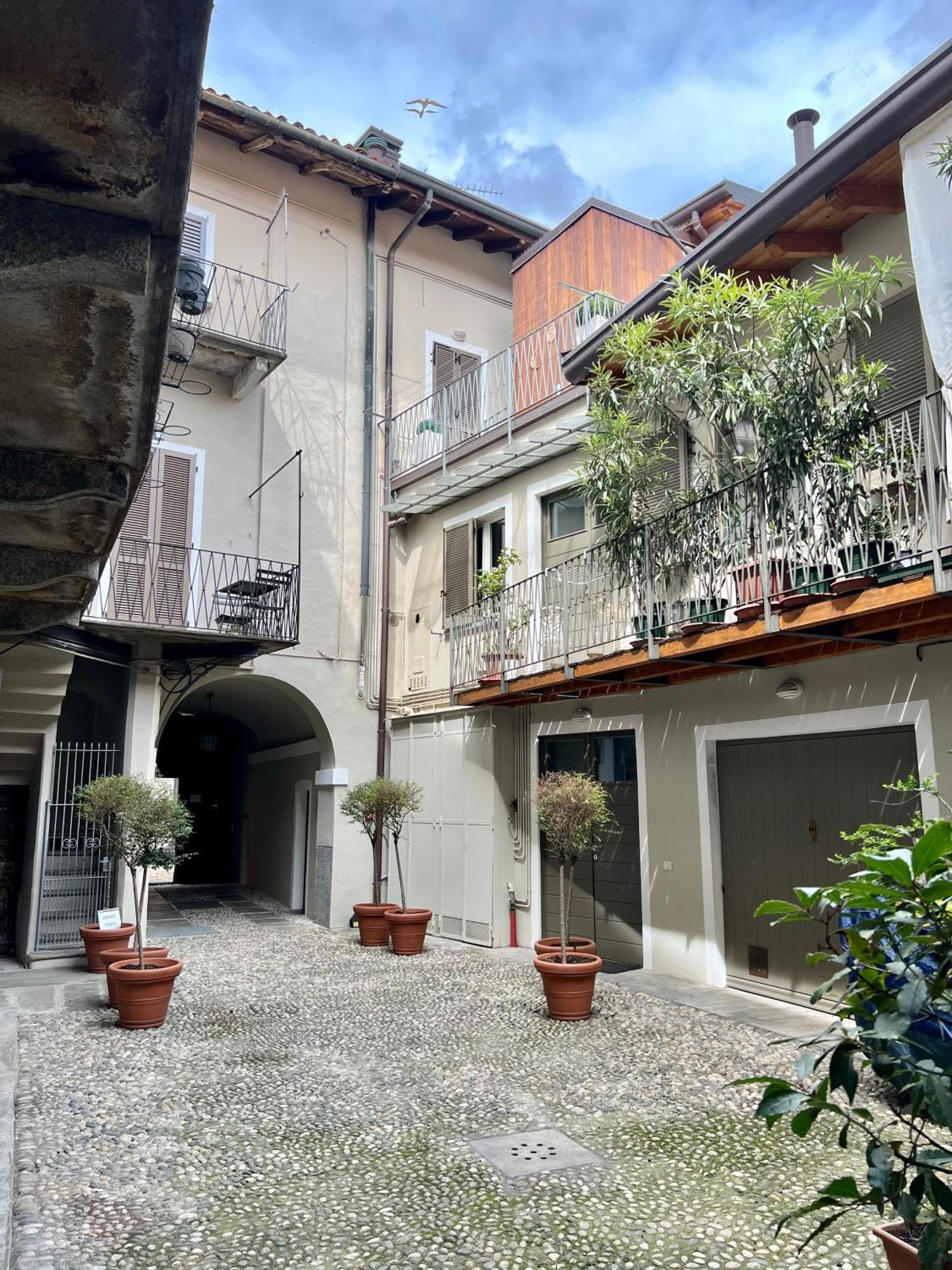 Casa Sul Lago 아로나 외부 사진